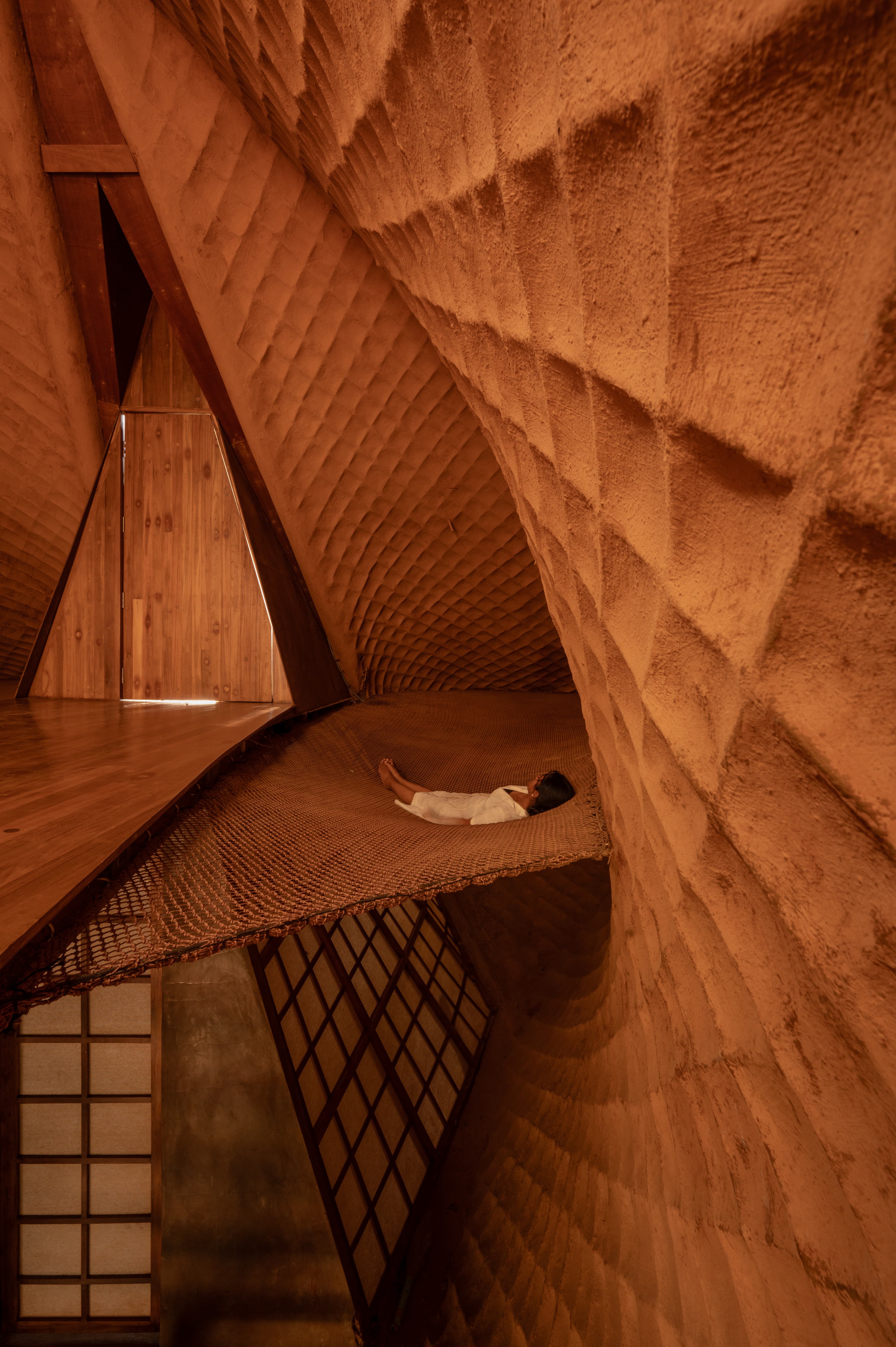 The Bridge House Structure